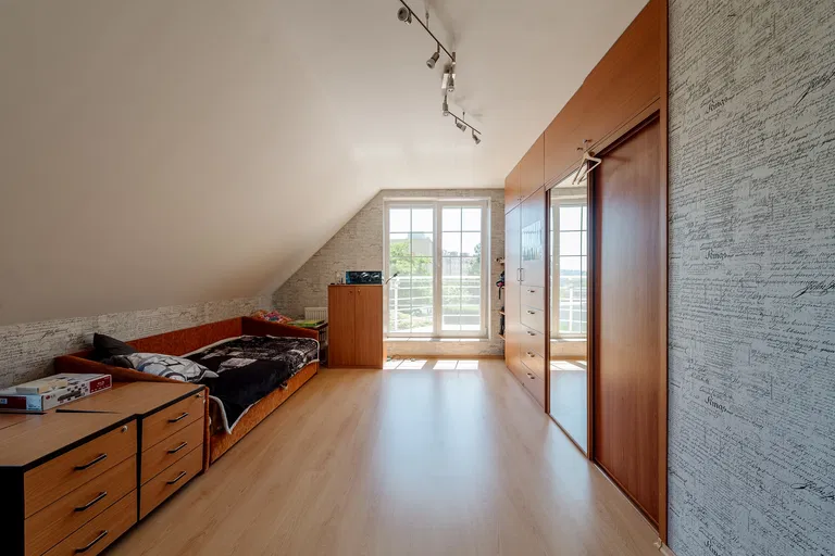Nad Lúčkami, Karlova Ves - Bratislava IV | Sale, House, Seven-bedroom (8+1), 496 m²
