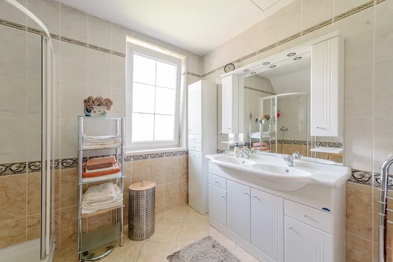 Nad Lúčkami, Karlova Ves - Bratislava IV | Sale, House, Seven-bedroom (8+1), 496 m²