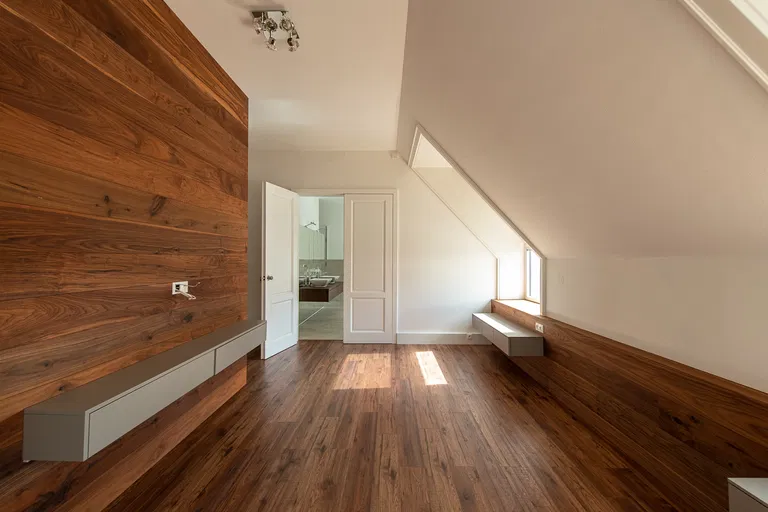 Gorkého, Staré Mesto - Bratislava I | Prenájom, Byt, 3-izbový, 282 m²