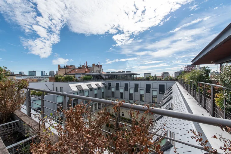 Gorkého, Staré Mesto - Bratislava I | Prenájom, Byt, 3-izbový, 282 m²