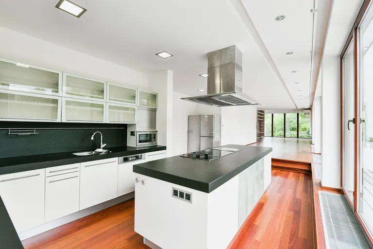 Kubelíkova, Říčany - Praha-východ | Predaj, Rodinný dom, 6-izbový, 515 m²