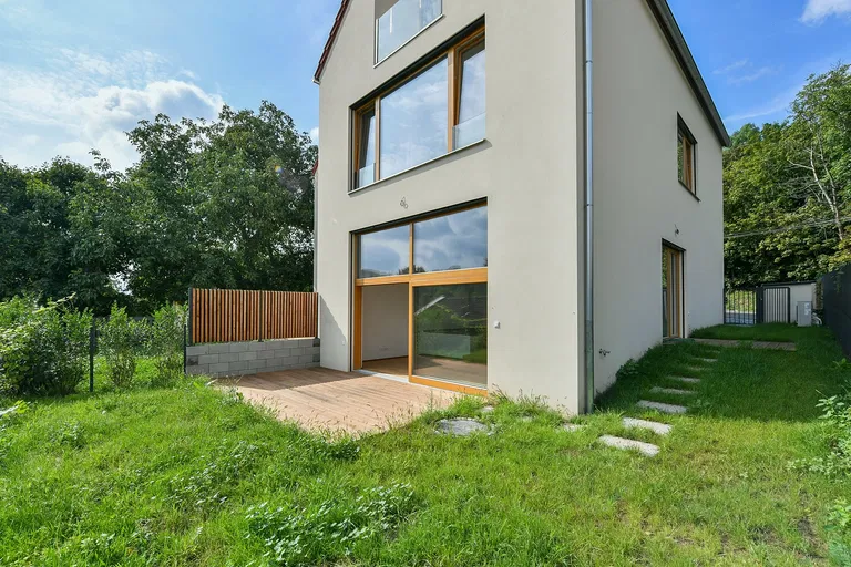 U Drahaně, Bohnice - Prague 8 | Sale, House, Five-bedroom (6+kk), 214 m²