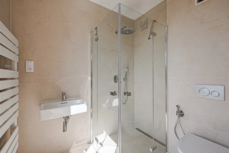 U Drahaně, Bohnice - Prague 8 | Sale, House, Five-bedroom (6+kk), 214 m²