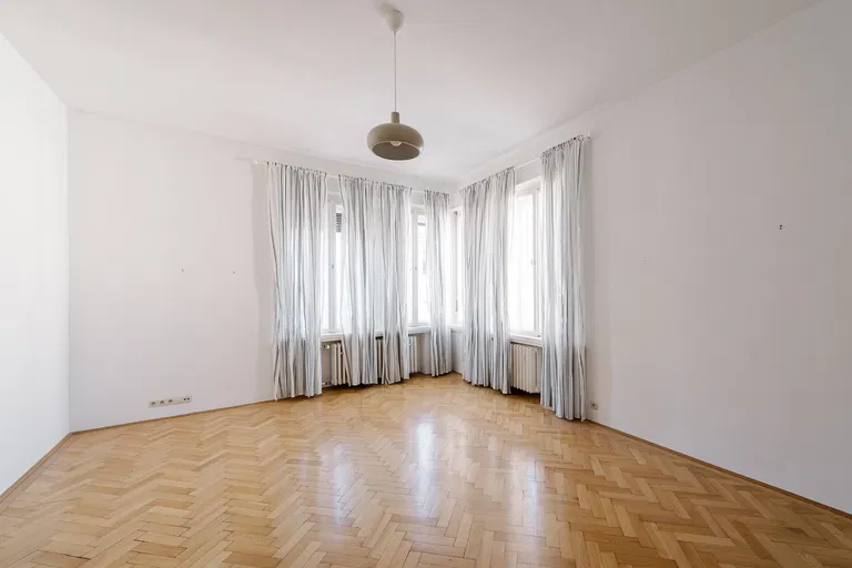 Grösslingová, Staré Mesto - Bratislava I | Predaj, Byt, 4-izbový, 169 m²