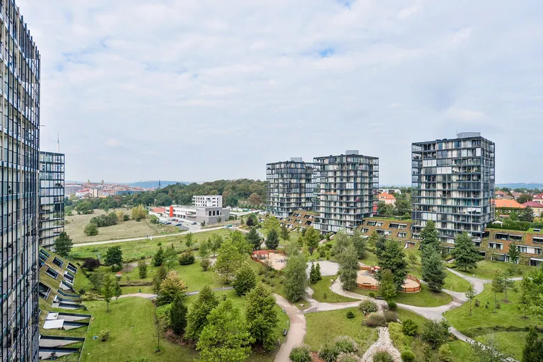 Pitterova, Žižkov - Prague 3 | Sale, Apartment, Two-bedroom (3+kk), 130 m²