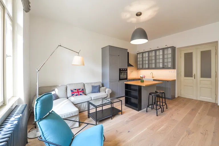 Mánesova, Vinohrady - Praha 2 | Prenájom, Byt, 3-izbový, 86 m²