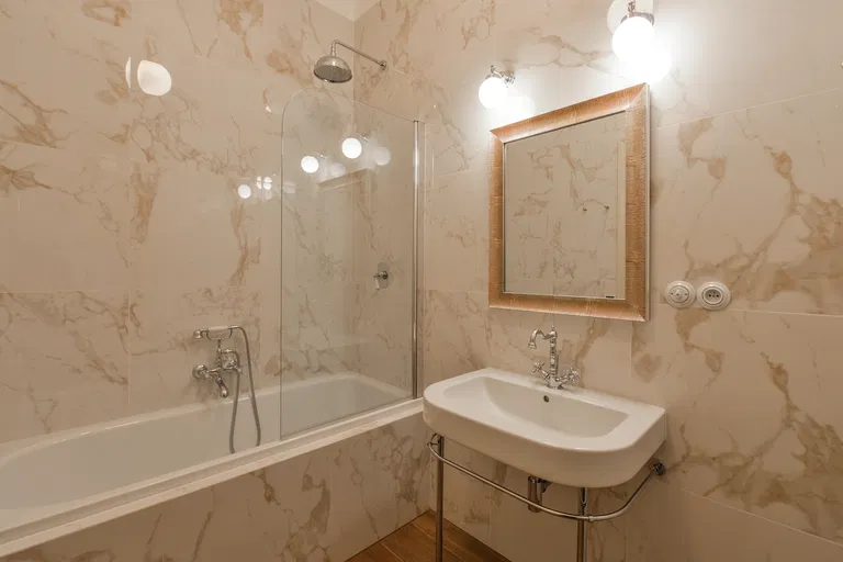 Mánesova, Vinohrady - Praha 2 | Prenájom, Byt, 3-izbový, 86 m²