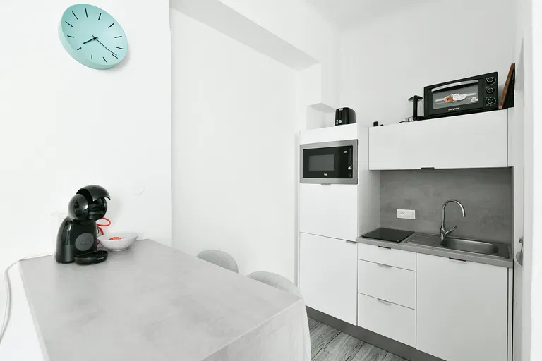Školská, Nové Město - Praha 1 | Predaj, Byt, 2-izbový, 36 m²