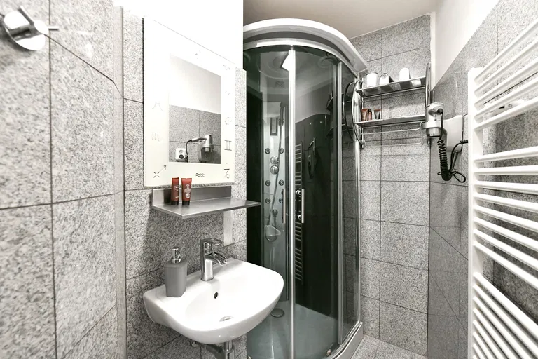 Školská, Nové Město - Praha 1 | Predaj, Byt, 1-izbový, 24 m²