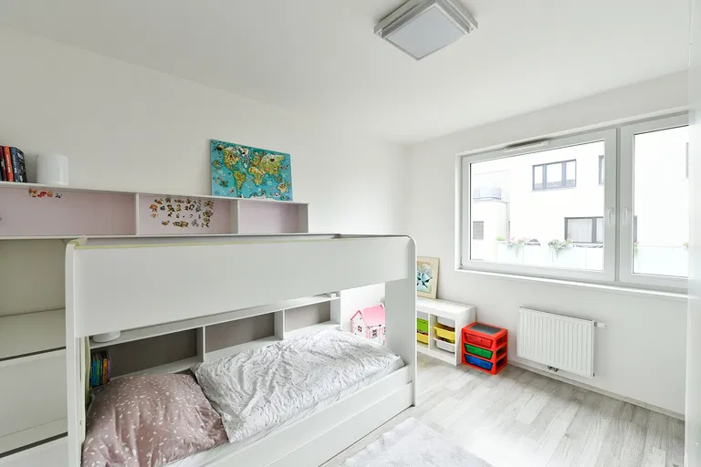 Pod Jarovem, Žižkov - Prague 3 | Sale, Apartment, Two-bedroom (3+kk), 78 m²