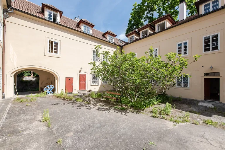 Valdštejnská, Malá Strana - Prague 1 | Sale, Apartment, Two-bedroom (3+kk), 104 m²