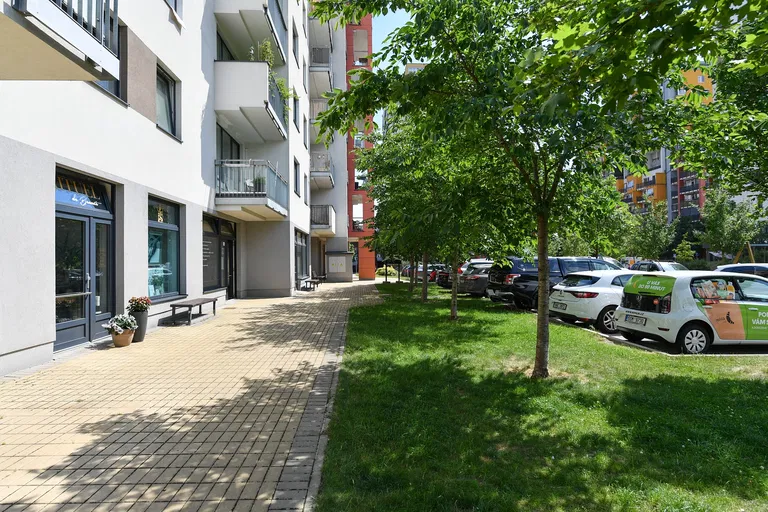 Pod Harfou, Vysočany - Praha 9 | Predaj, Byt, 2-izbový, 62 m²