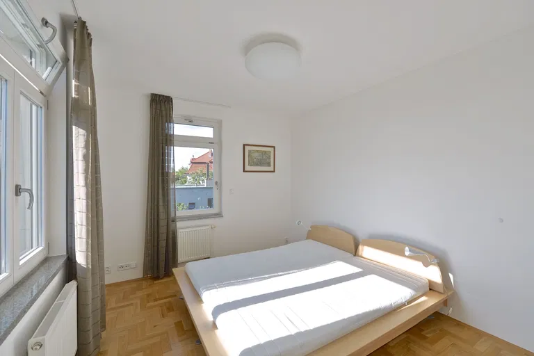Benešovská, Vinohrady - Praha 10 | Prenájom, Byt, 5-izbový, 139 m²