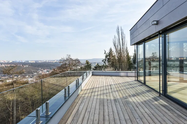 Pod Ateliéry, Hlubočepy - Praha 5 | Prenájom, Byt, 5-izbový, 251 m²