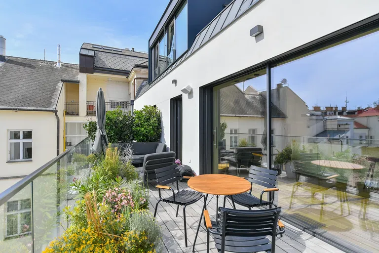Dlážděná, Nové Město - Praha 1 | Predaj, Byt, 4-izbový, 251 m²