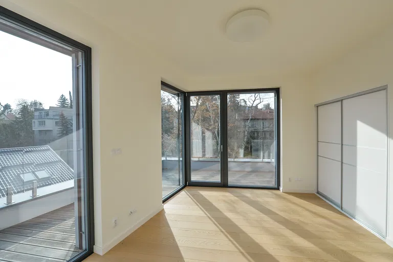 Pod Ateliéry, Hlubočepy - Praha 5 | Prenájom, Byt, 5-izbový, 251 m²