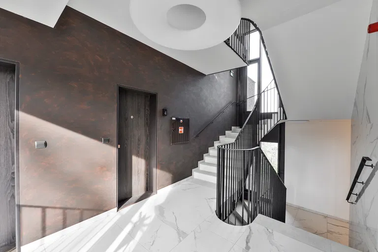 Pod Ateliéry, Hlubočepy - Praha 5 | Prenájom, Byt, 5-izbový, 251 m²