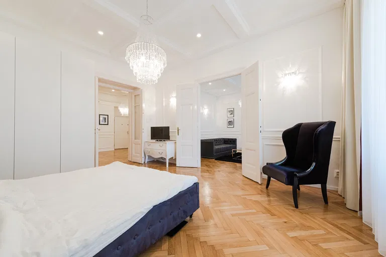 Laurinská, Staré Mesto - Bratislava I | Prenájom, Byt, 3-izbový, 110 m²