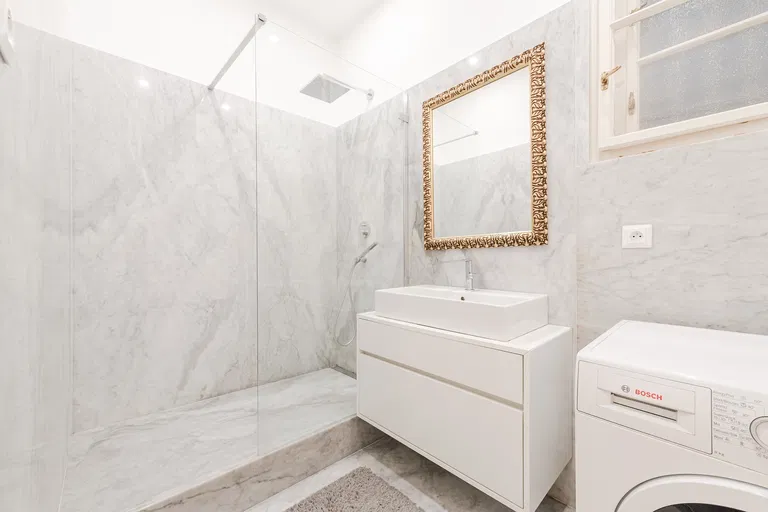 Laurinská, Staré Mesto - Bratislava I | Prenájom, Byt, 3-izbový, 110 m²