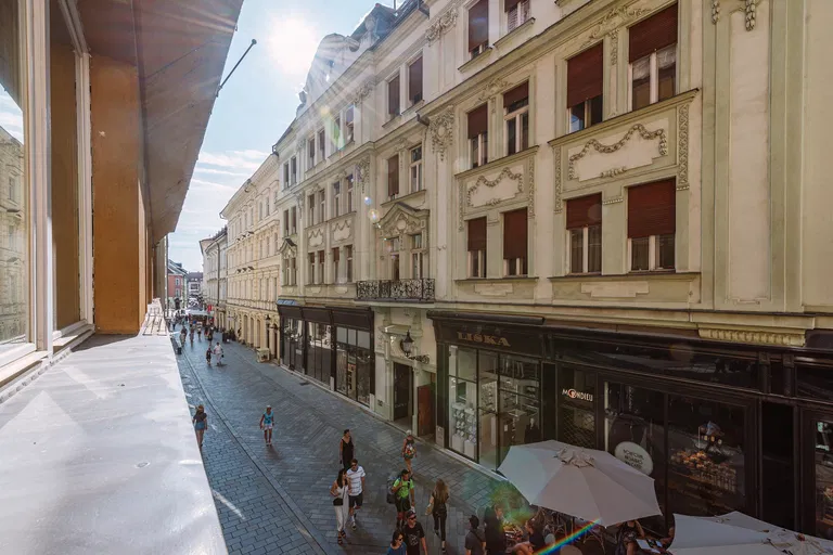 Laurinská, Staré Mesto - Bratislava I | Prenájom, Byt, 3-izbový, 110 m²