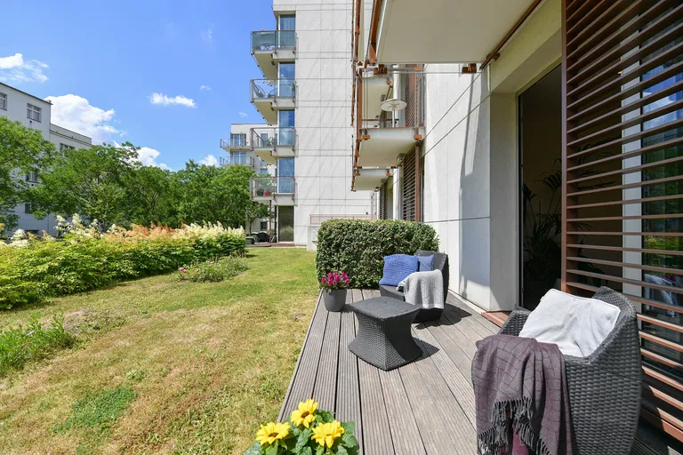 Korunní, Vinohrady - Prague 10 | Sale, Apartment, One-bedroom (2+kk), 76 m²
