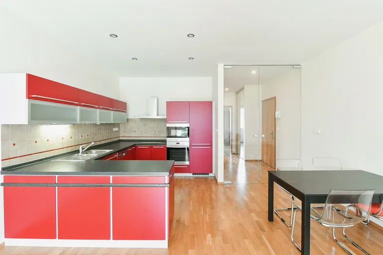 Korunní, Vinohrady - Prague 10 | Sale, Apartment, One-bedroom (2+kk), 76 m²