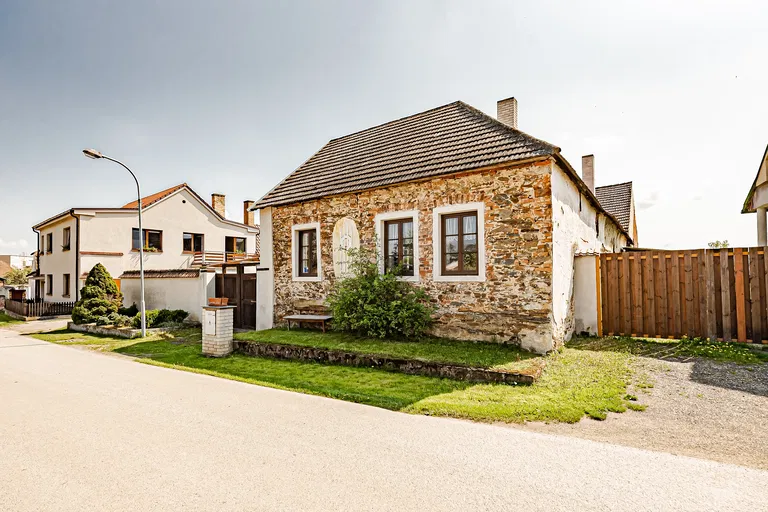 Rataje - Tábor | Predaj, Rodinný dom, 2-izbový, 83 m²