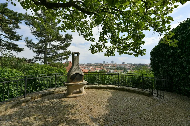 Americká, Vinohrady - Praha 2 | Prenájom, Byt, 4-izbový, 140 m²