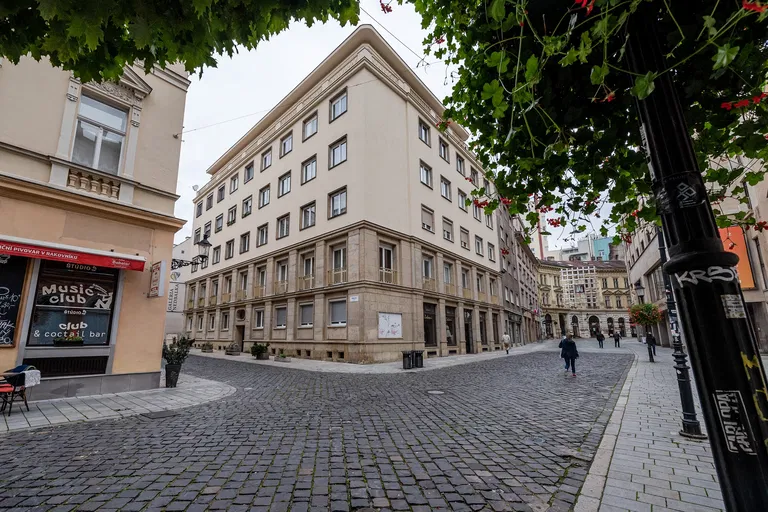 Laurinská, Staré Mesto - Bratislava I | Prenájom, Byt, 3-izbový, 84 m²