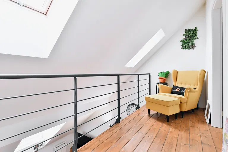 Zborovská, Smíchov - Prague 5 | Sale, Apartment, One-bedroom (2+kk), 79 m²