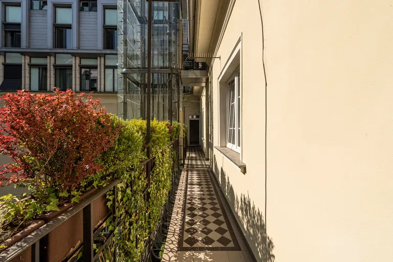 Gorkého, Staré Mesto - Bratislava I | Prenájom, Byt, 2-izbový, 77 m²