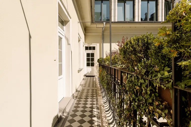 Gorkého, Staré Mesto - Bratislava I | Prenájom, Byt, 2-izbový, 77 m²