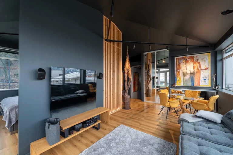 Zámocká, Staré Mesto - Bratislava I | Rent, Apartment, One-bedroom (2+kk), 308 m²