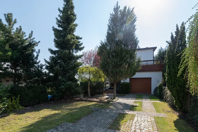 Rakovecká, Brno - Bystrc - Brno-město | Sale, House, Three-bedroom (4+1), 286 m²