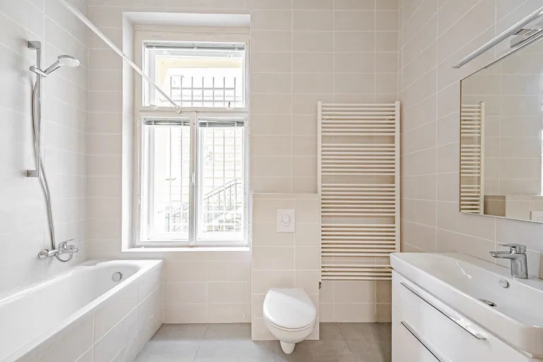 Třebízského, Mariánské Lázně - Cheb | Sale, Apartment, One-bedroom (2+kk), 65 m²