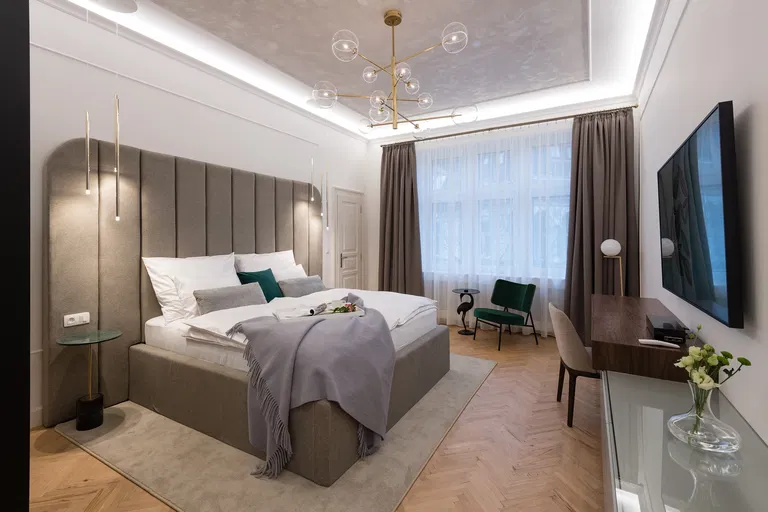 Godrova, Staré Mesto - Bratislava I | Rent, Apartment, Three-bedroom (4+1), 138 m²