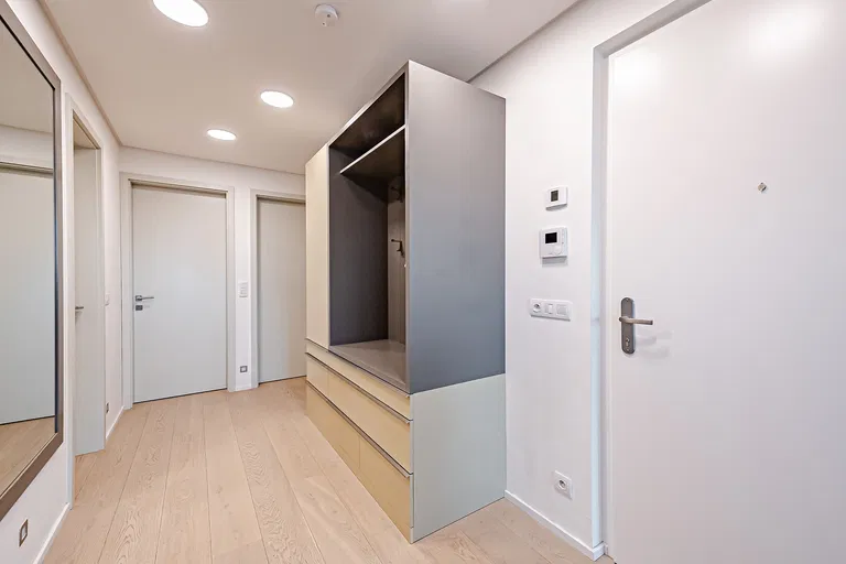 Na Hřebenech I, Podolí - Prague 4 | Sale, Apartment, Four-bedroom (5+kk), 168 m²