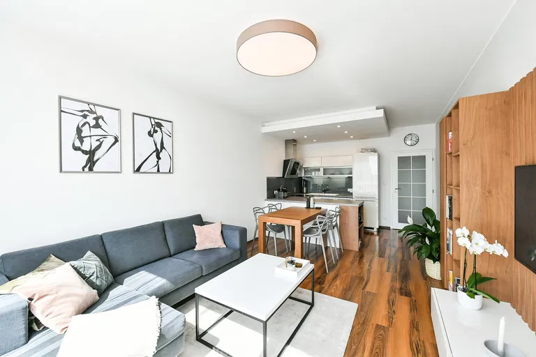 Svitákova, Stodůlky - Praha 5 | Predaj, Byt, 3-izbový, 84 m²