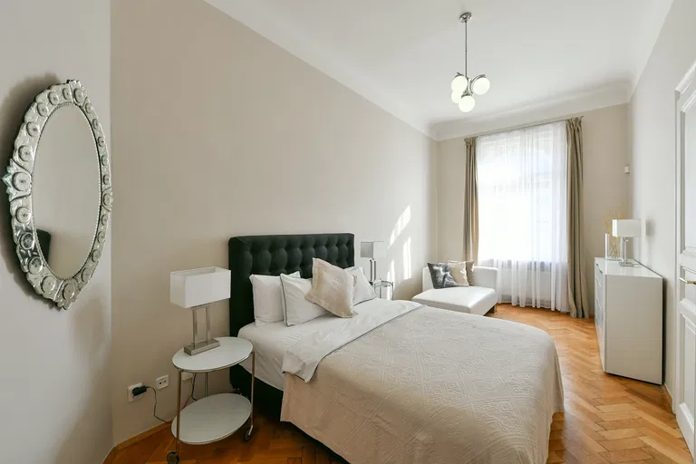 Veleslavínova, Staré Město - Prague 1 | Sale, Apartment, Two-bedroom (3+1), 120 m²