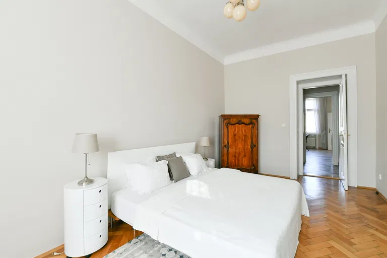 Veleslavínova, Staré Město - Prague 1 | Sale, Apartment, Two-bedroom (3+1), 120 m²