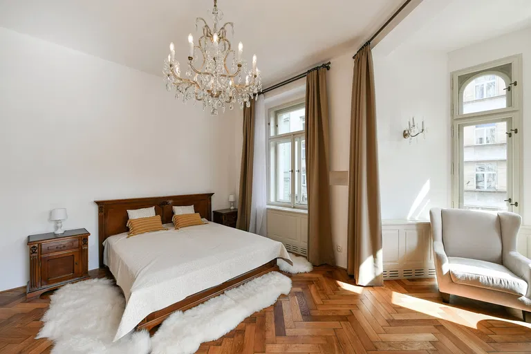 Vodičkova, Nové Město - Prague 1 | Sale, Apartment, Two-bedroom (3+1), 117 m²