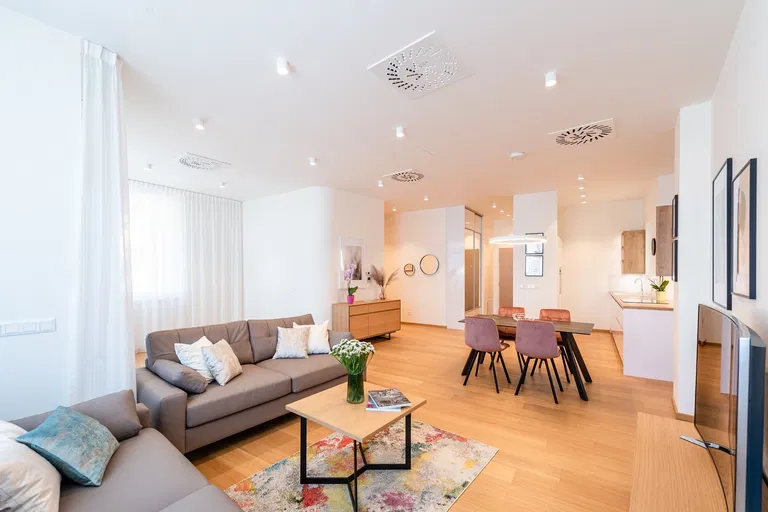 Bezručova, Staré Mesto - Bratislava I | Rent, Apartment, Two-bedroom (3+1), 96 m²