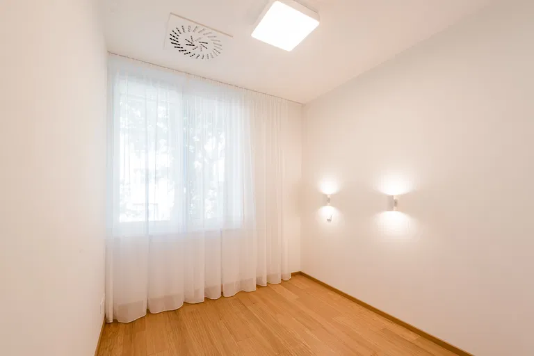 Bezručova, Staré Mesto - Bratislava I | Rent, Apartment, Two-bedroom (3+1), 96 m²