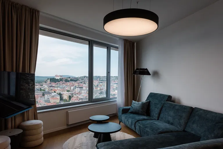 Továrenská, Staré Mesto - Bratislava I | Prenájom, Byt, 3-izbový, 96 m²