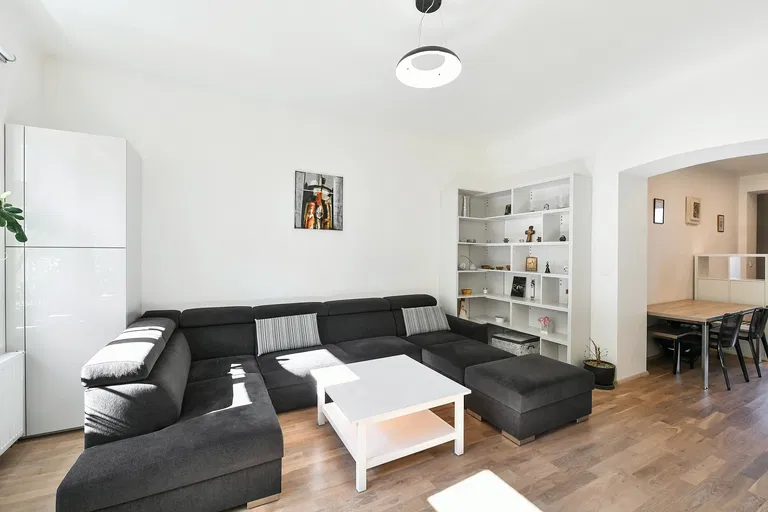 Bořivojova, Žižkov - Prague 3 | Sale, Apartment, Two-bedroom (3+kk), 81 m²