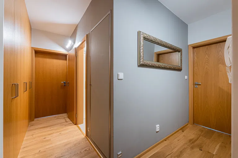 Harrachov - Semily | Sale, Apartment, One-bedroom (2+kk), 61 m²