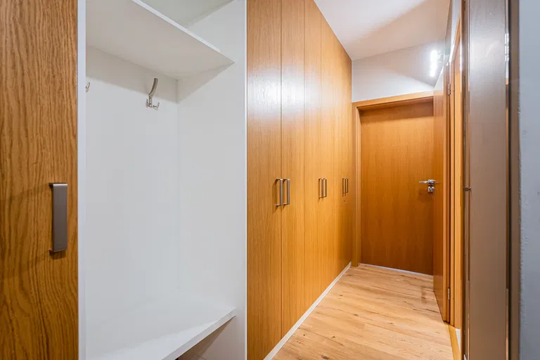 Harrachov - Semily | Sale, Apartment, One-bedroom (2+kk), 61 m²
