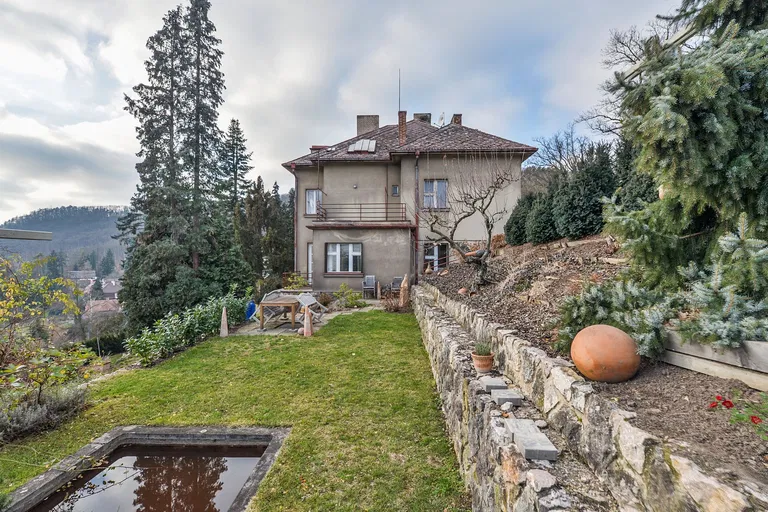 Libušina - Praha-západ | Predaj, Rodinný dom, 7-izbový, 380 m²
