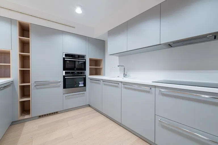 Na Štyridsiatku, Staré Mesto - Bratislava I | Prenájom, Byt, 3-izbový, 164 m²