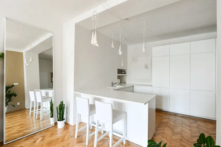 Vítkova, Karlín - Praha 8 | Predaj, Byt, 3-izbový, 86 m²